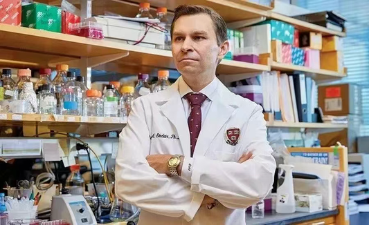 Here’s the English translation: 12 Supplements a Day! What Harvard Professor David Sinclair Did to Be 10 Years Younger at 53